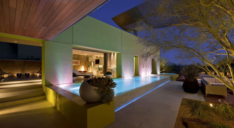 12,000 square foot modern house  located in Las Vegas