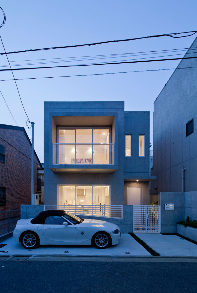 Modern Zen Design House by RCK Design