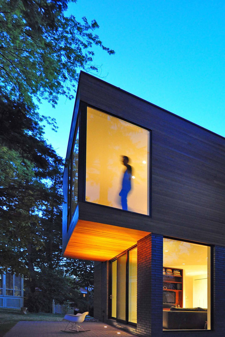 Nexus House by Johnsen Schmaling Architects