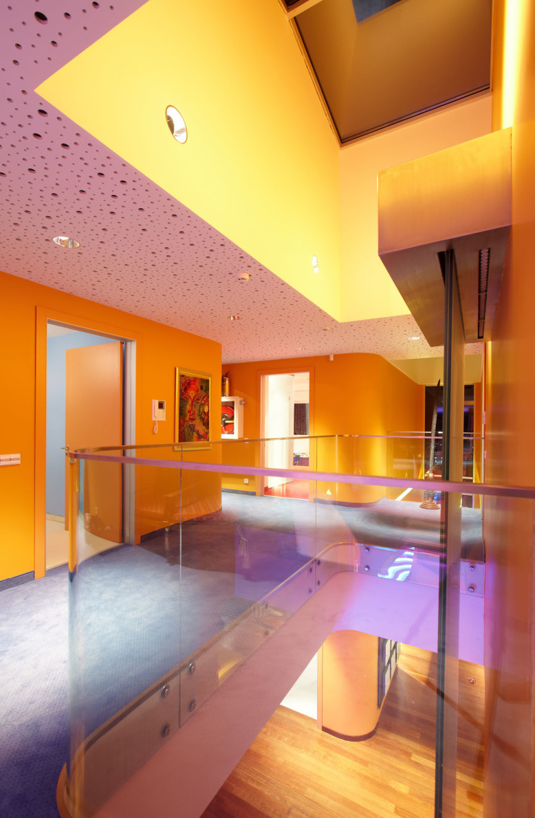 Orange House by Yazgan Design Architecture