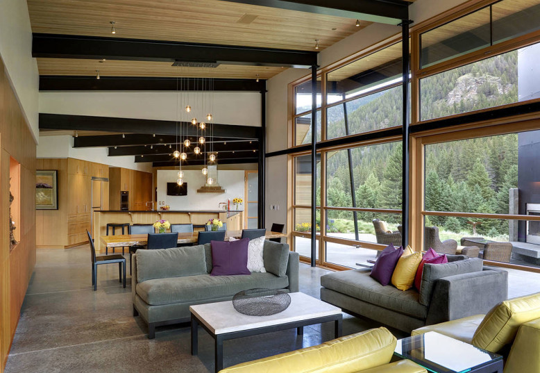 3,400 square foot contemporary home