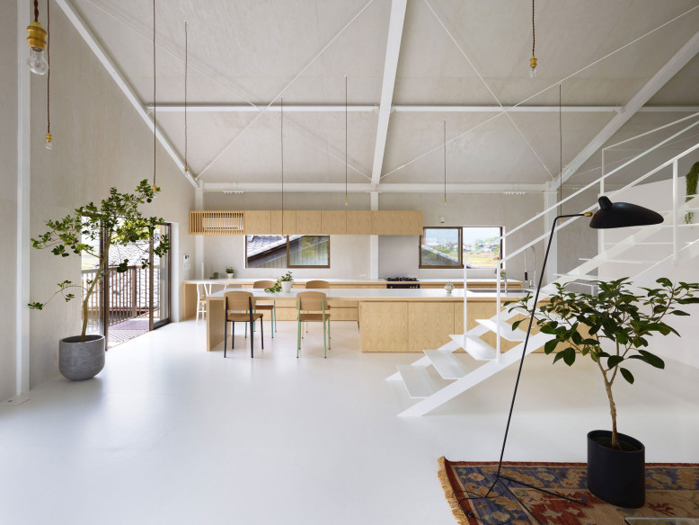 House in Yoro by Airhouse Design Office