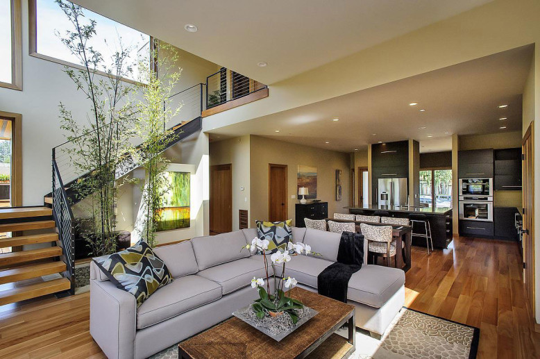 Modern Home in Burlingame, California