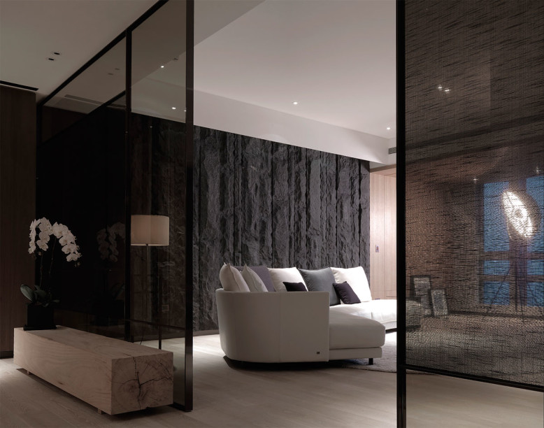 Sleek Apartment by KCD Design Studio