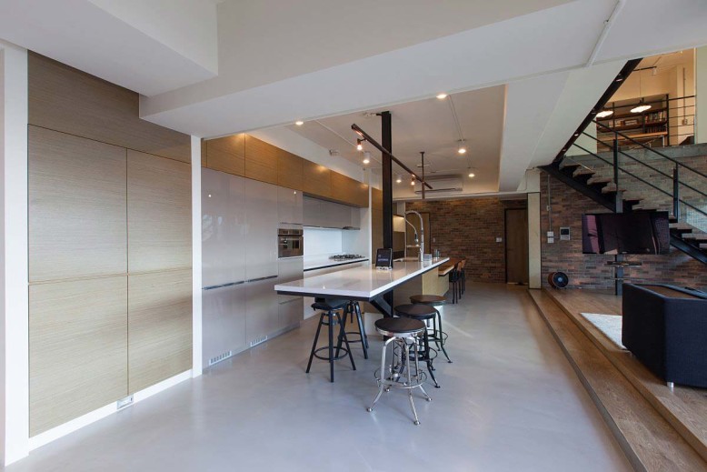 Two storey penthouse apartment  in Taiwan