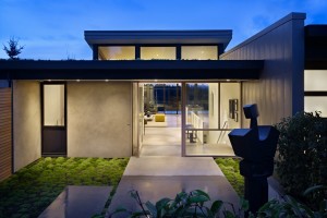 Hillside Modern by DeForest Architects