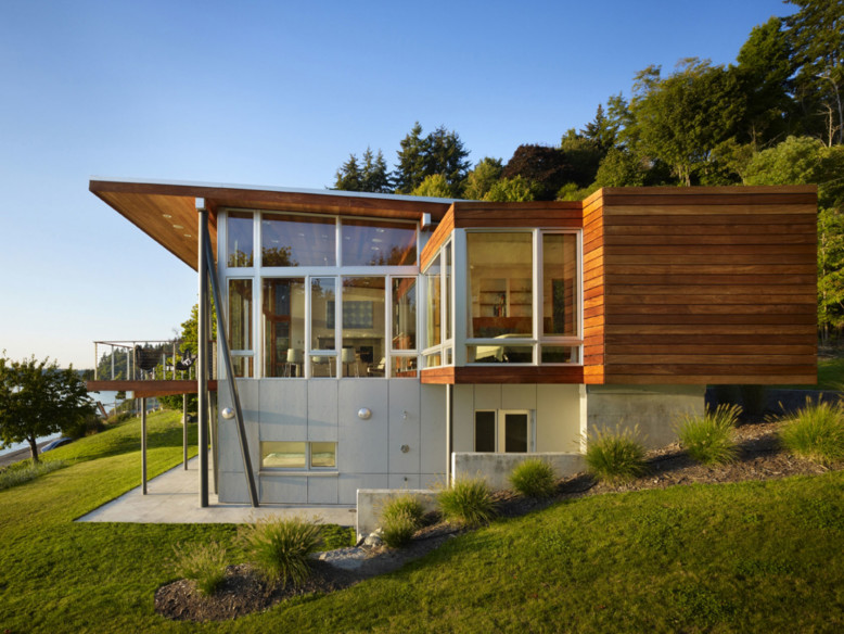 Vashon Cabin by Vandeventer + Carlander Architects