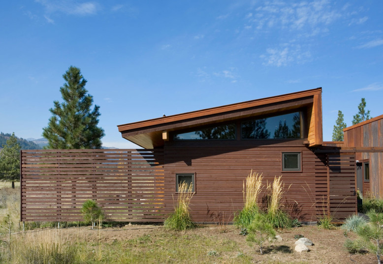 Wolf Creek View Cabin by Balance Associates Architects