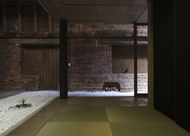 Hiding Place by Keisuke Kawaguchi+K2-Design