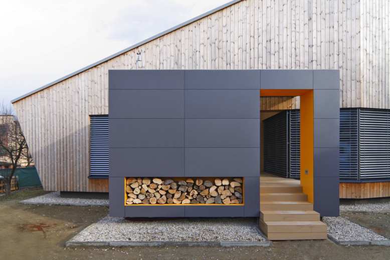 Weekend House by Pokorny Architekti