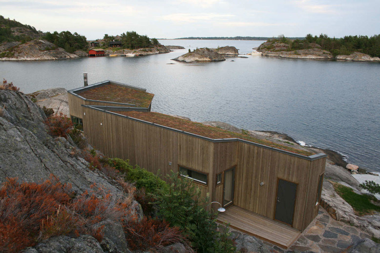 Buholmen Cabin by Skaara Arkitekter AS