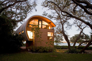 Casey Key Guest House by TOTeMS Architecture