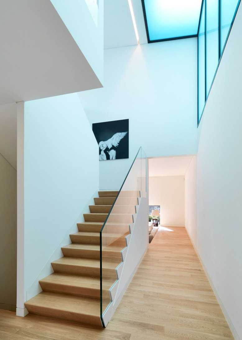 Modern Family House by Enrico Iascone Architetti