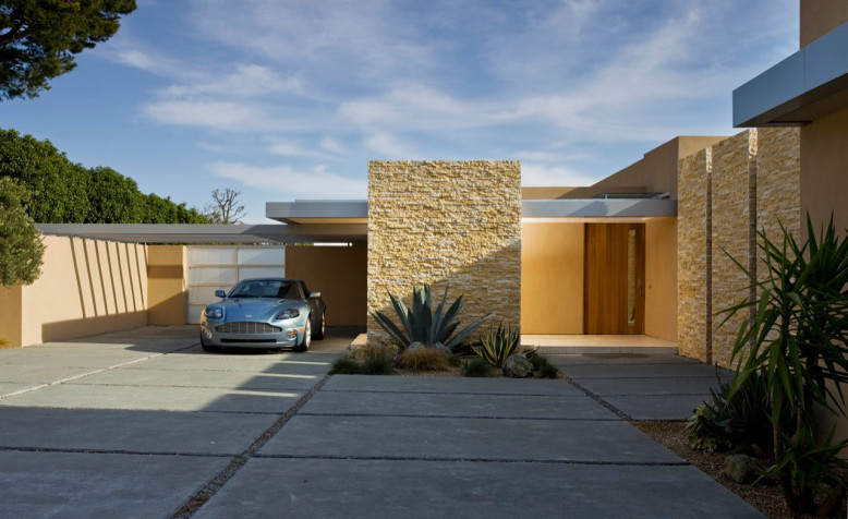 Garay House by Swatt Miers Architects