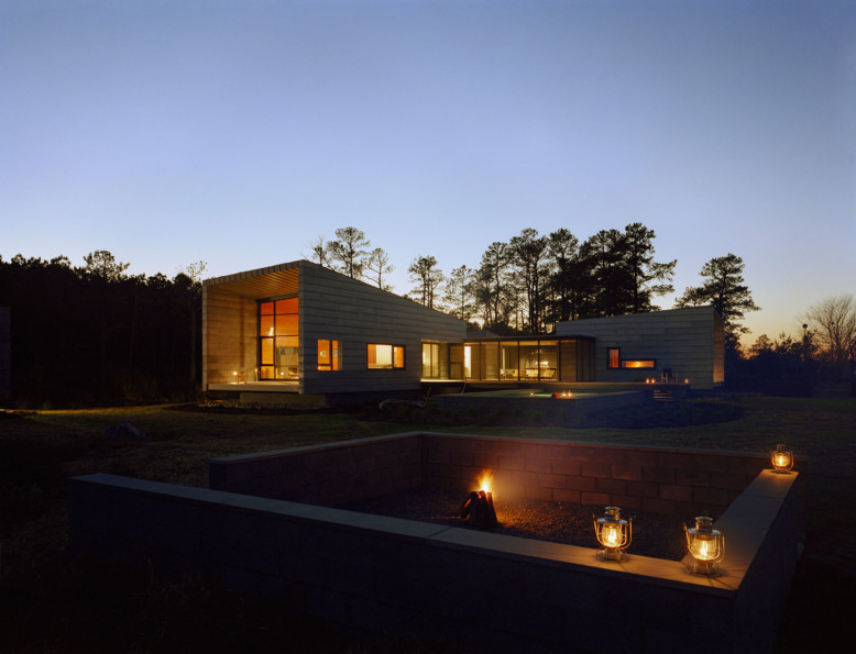 Modern Residence by David Jameson Architect