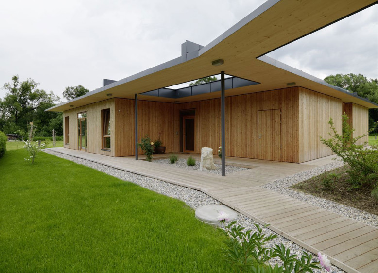 House G by Dietger Wissounig Architekten