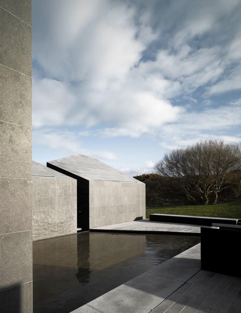 House at Goleen by Níall McLaughlin Architects