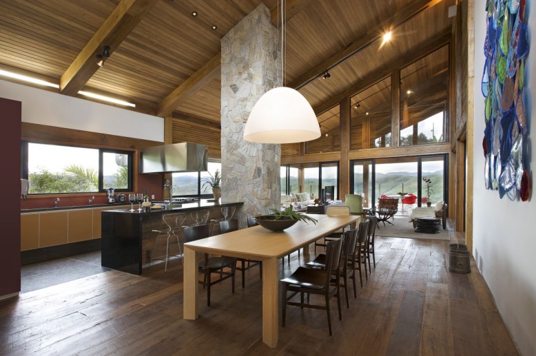 Mountain House by David Guerra Architecture and Interior