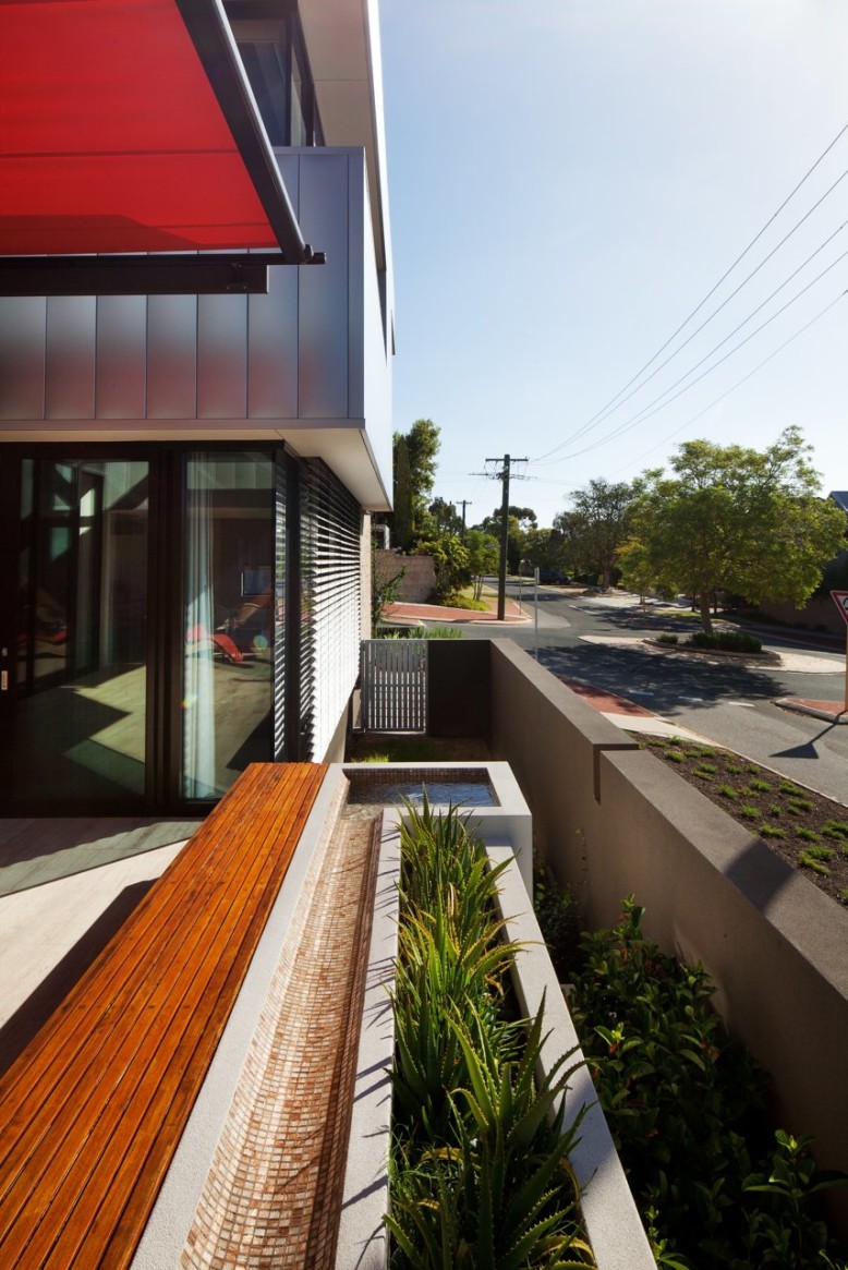 South Perth House by Matthews McDonald Architects