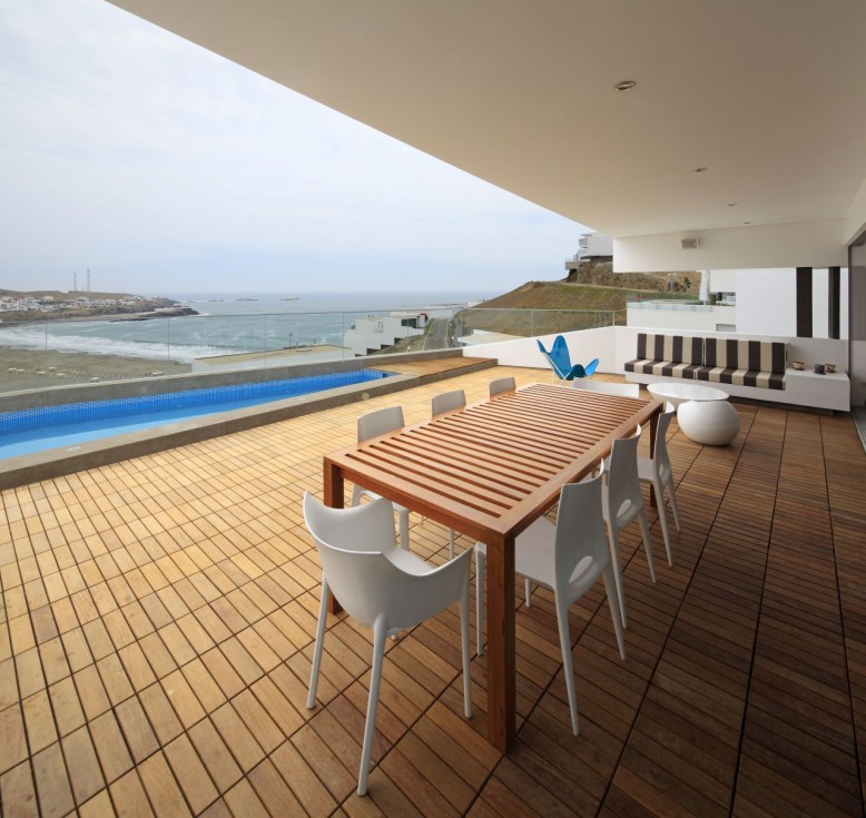 J4 Houses by Vertice Arquitectos