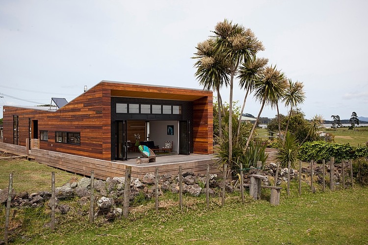 Modern wooden house in New Zealand
