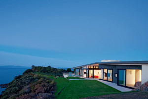 Korora House by Daniel Marshall Architects