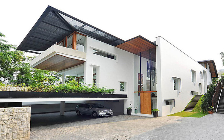 Contemporary house in Singapore