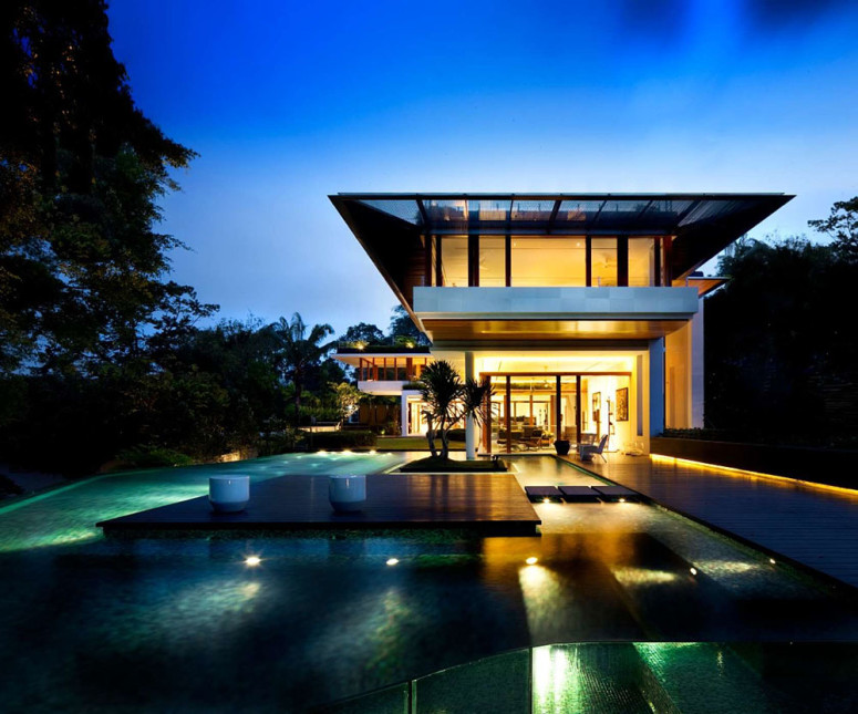 Stunning contemporary house in Singapore