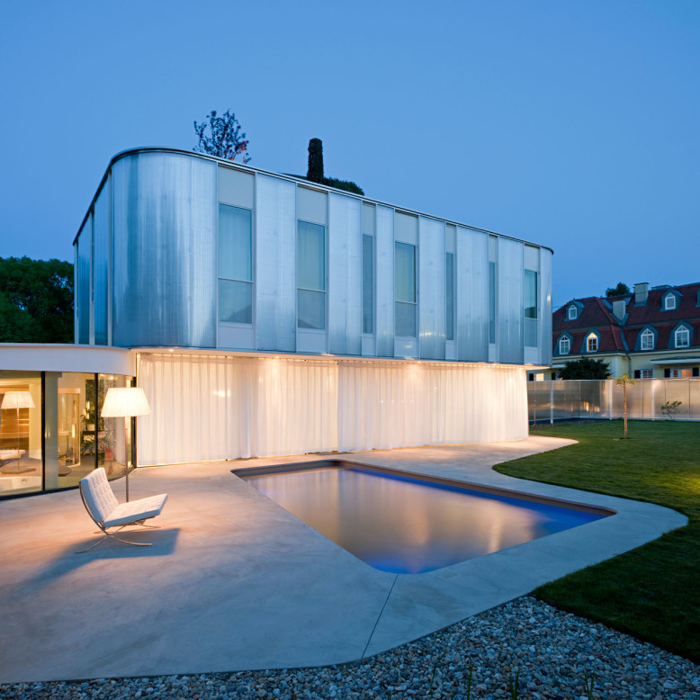 Contemporary Home in Vienna by Caramel Architekten