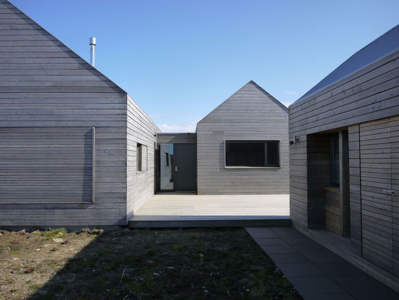 Borreraig House by Dualchas Architects