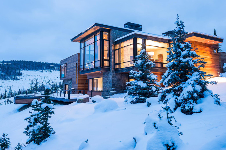Contemporary Mountain Retreat by Pearson Design Group