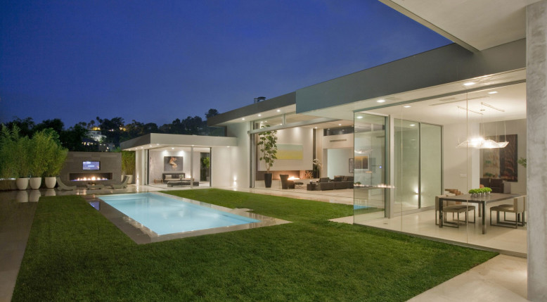 Beverly Hills House by McClean Design