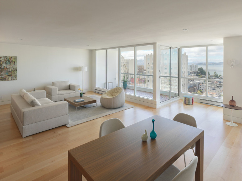 Apartment with stunning San Francisco Bay views