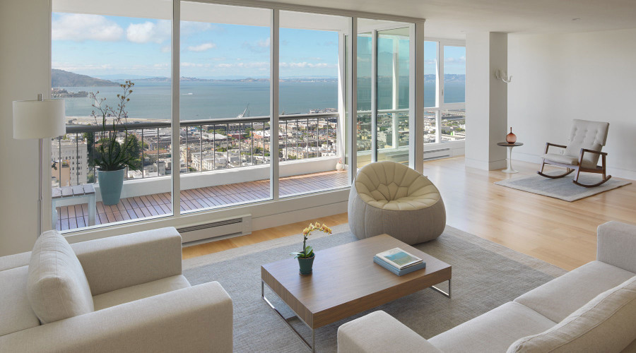 Elegant apartment with stunning San Francisco Bay views