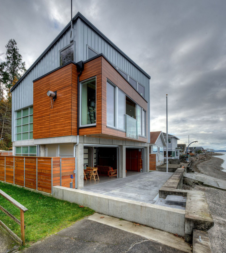 The Tsunami House by Designs Northwest Architect