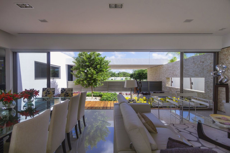 contemporary residence by Grupo Arquidecture-04