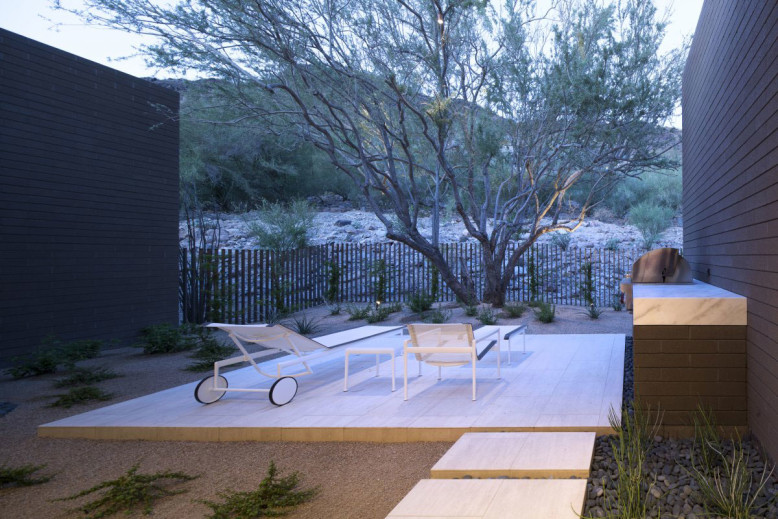 Contemporary Residence in Arizona