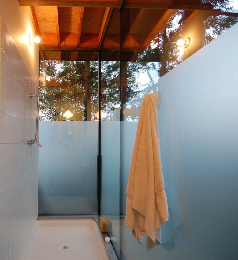 Cabin by Zeroplus Architects