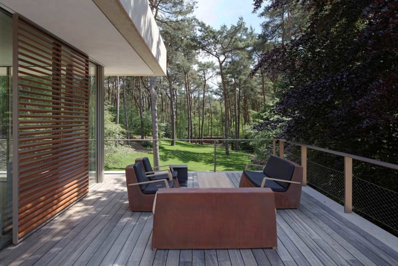 Contemporary Villa by Hilberinkbosch Architecten
