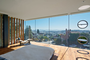 Three Storey Glass Tower House in San Francisco
