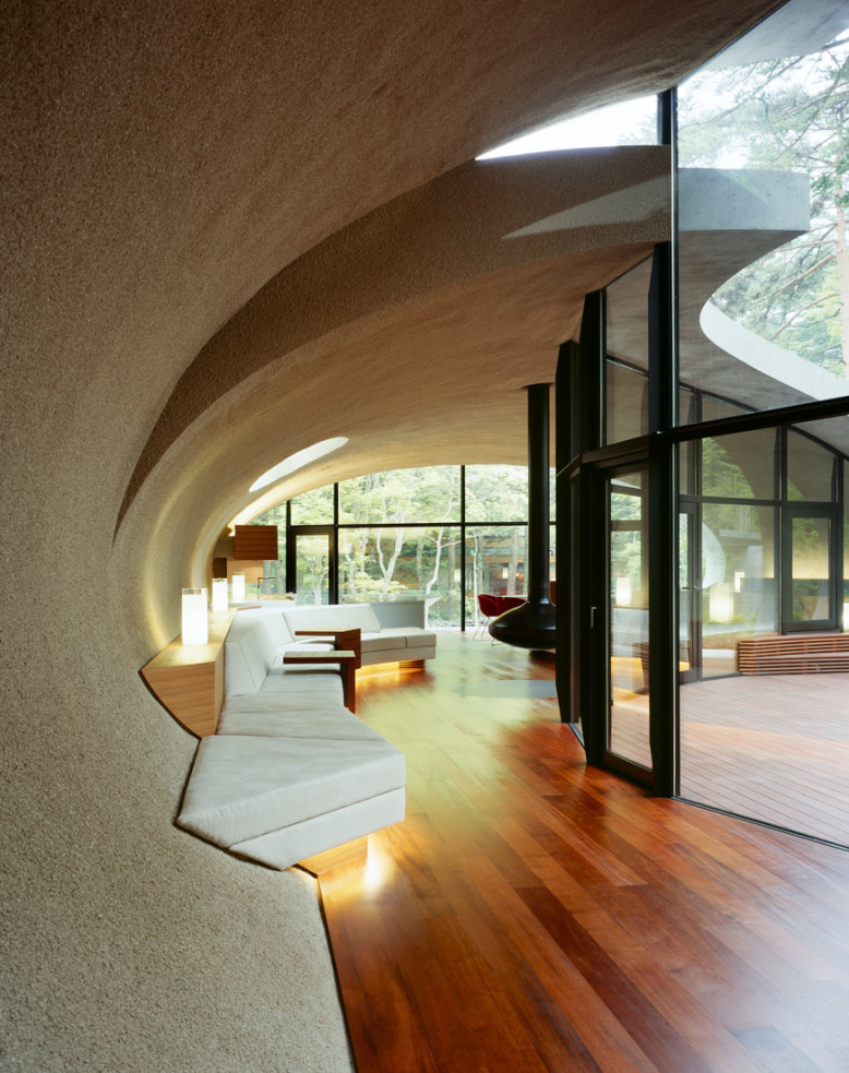 Shell House by ARTechnic architects