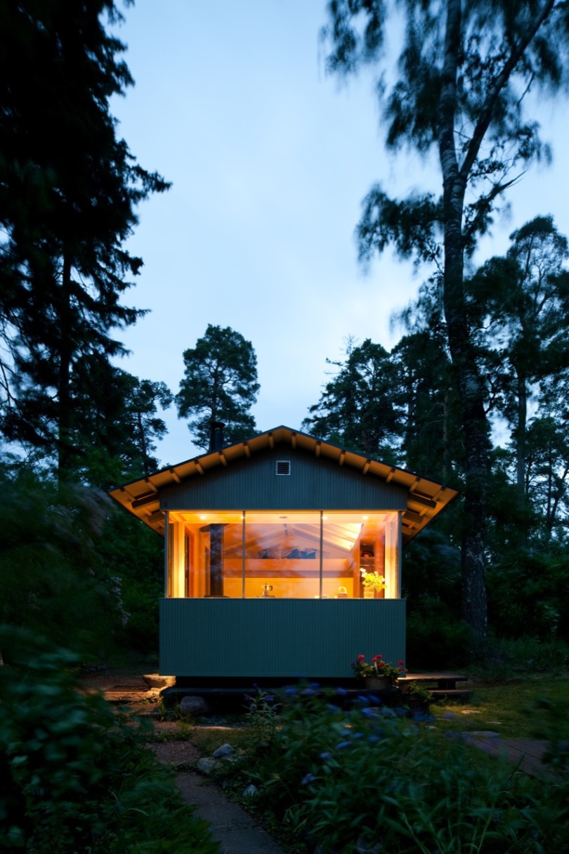 City Cottage by Verstas Architects