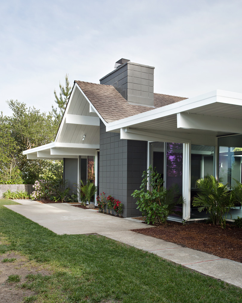 Double Gable Eichler Remodel by Klopf Architecture