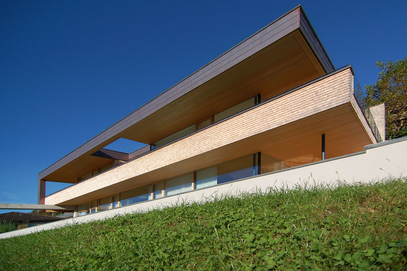 Contemporary Single Family Home in Liechtenstein by k_m architektur-02