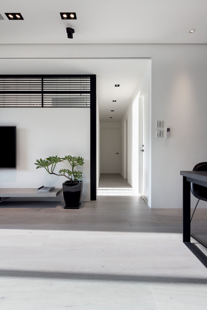 Modern Interior by LGCA DESIGN Lin Residence-12