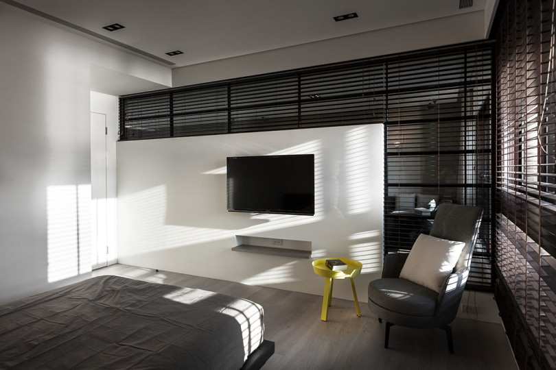 Modern Interior by LGCA DESIGN Lin Residence-24
