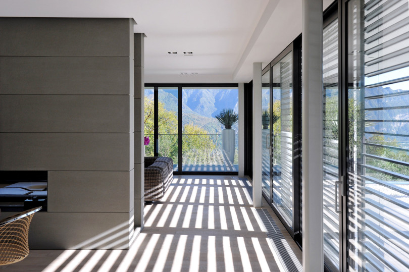 Concrete Villa in Switzerland by Angelo Pozzoli