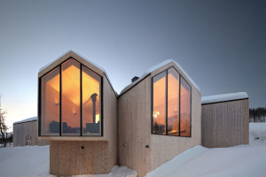 Holiday home by Reiulf Ramstad Arkitekter