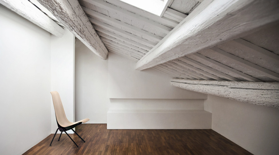 Loft B by Tomas Ghisellini Architects