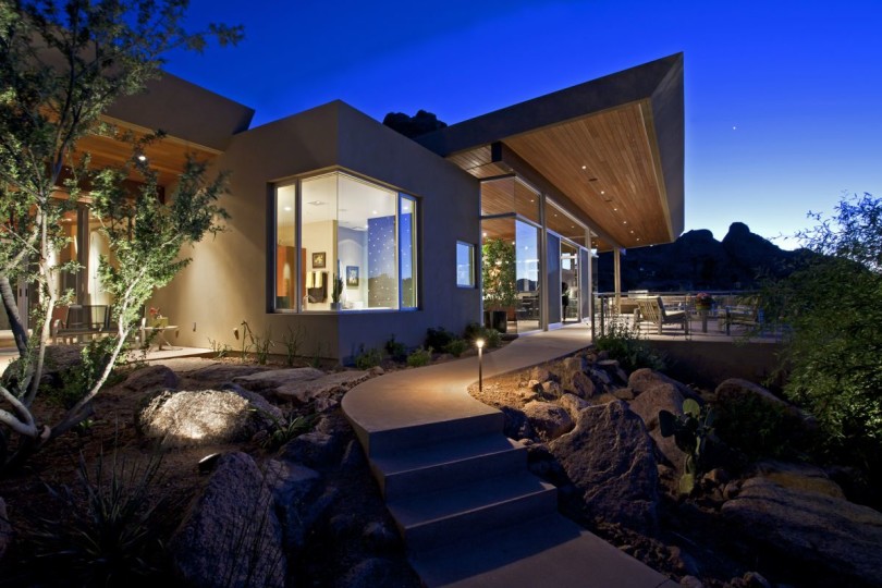 Monk’s Shadow Residence by Kendle Design Collaborative
